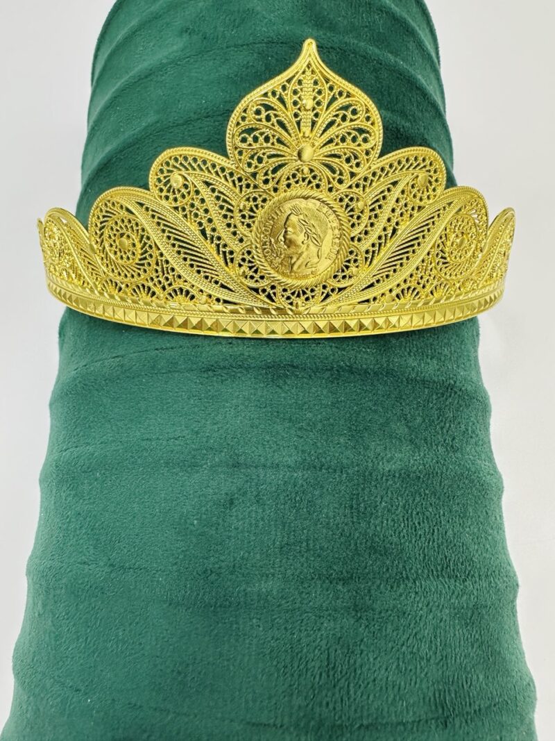 تاج لويز – Image 2