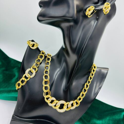 PARURE بارير