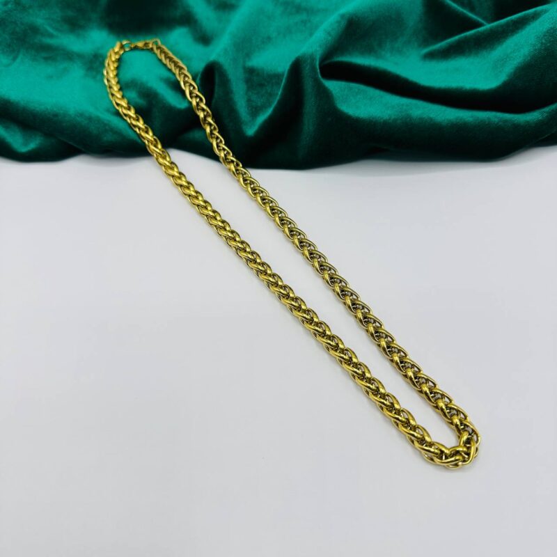 سنسلة مضفور