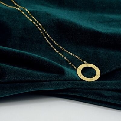 قلادة كارتي love