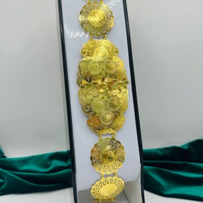 محزمة لازار