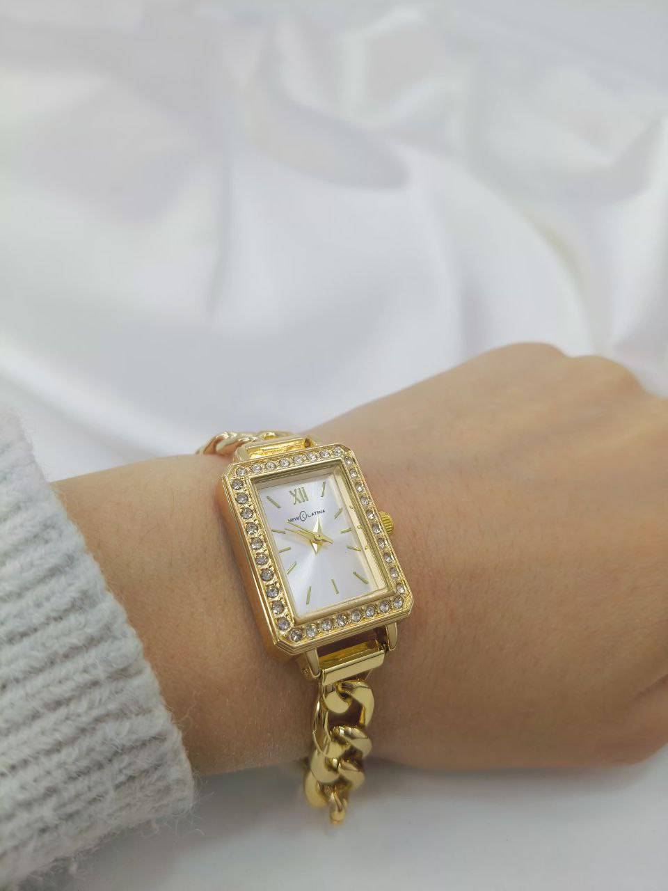 ساعة NEW LATINA - الصورة 2