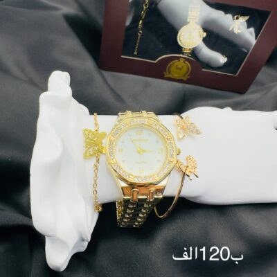 ساعة مع العلبة